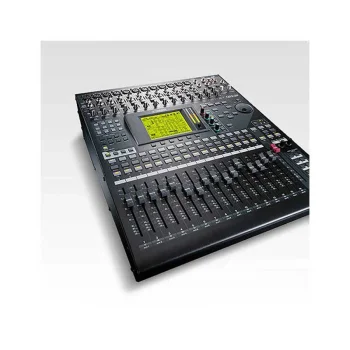 01 V96i 40 Kanal Dijital Mikser - Yamaha