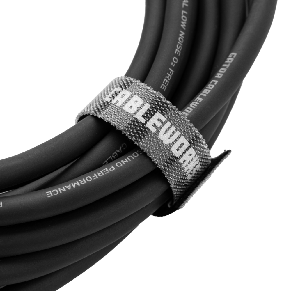 Backline Series kablonun siyah PVC kılıfı ve Cableworks cırt bağı