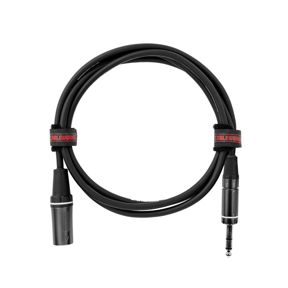 Composer Series 5 ft XLR erkek – TRS erkek kablo, Cableworks cırt bağlarla toplanmış