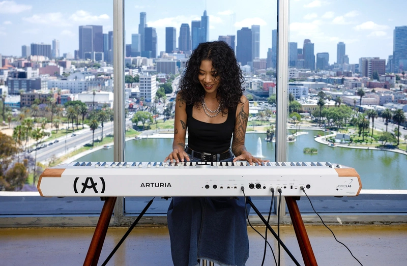 arturia-astrolab-88-88-tus-stage-studio-keyboard-asimetrik-e-ticaret-gorsel4