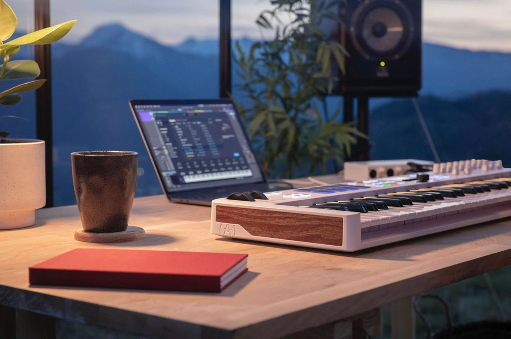 arturia-keylab-essential-61-mk3-midi-klavye-asimetrik-e-ticaret-gorsel3