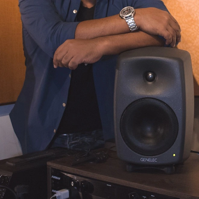 genelec-8340a-tek-6-5-referans-monitoru-asimetrik-e-ticaret-gorsel3