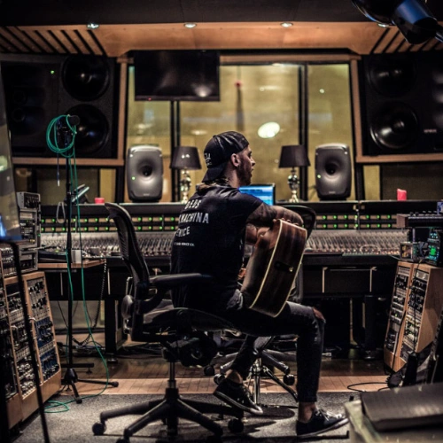 genelec-8040b-6-5-studyo-referans-monitoru-asimetrik-e-ticaret-gorsel3