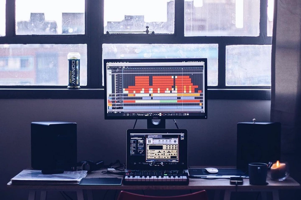 m-audio-bx5-d3-masaustu-monitor-asimetrik-e-ticaret-gorsel1