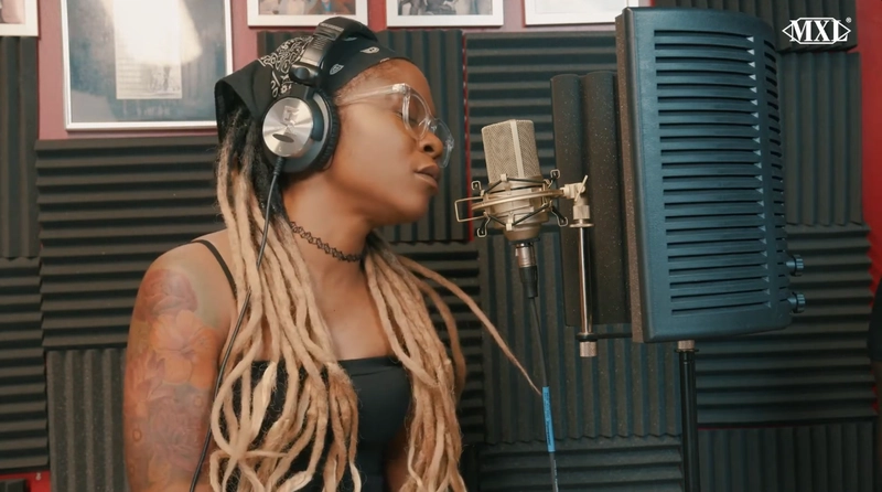 mxl-990-s-kapasitif-mikrofon-asimetrik-e-ticaret-gorsel2