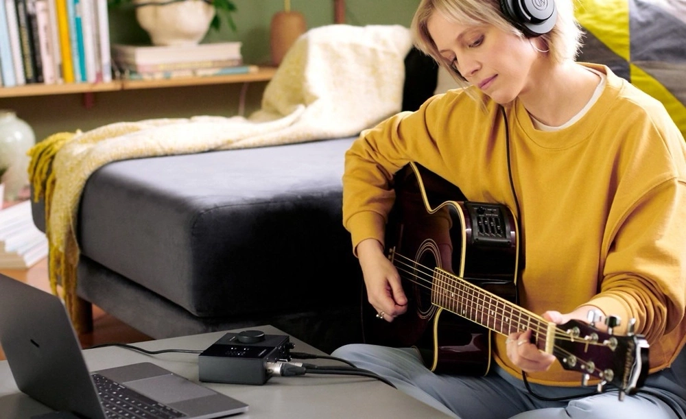 native-instruments-komplete-audio-2-usb-ses-karti-asimetrik-e-ticaret-gorsel1