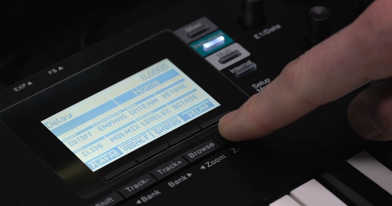 nektar-panorama-t6-61-tuslu-midi-controller-asimetrik-e-ticaret-gorsel1