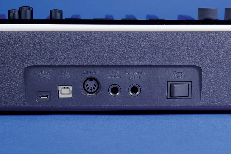 nektar-panorama-p6-61-tuslu-usb-midi-klavye-asimetrik-e-ticaret-gorsel2