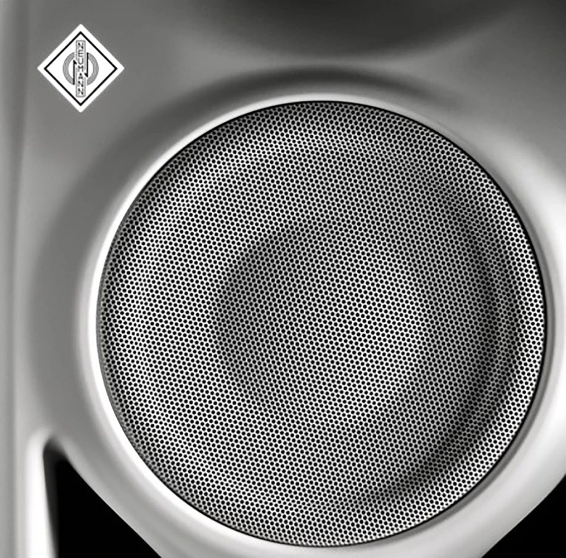 neumann_kh_150_white_life_style_4