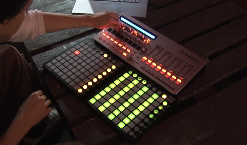 novation-launchpad-mk2-midi-kontrol-unitesi-asimetrik-e-ticaret-gorsel3