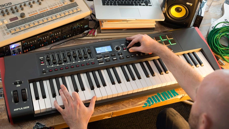 novation-impulse-61-usb-midi-controller-klavye-asimetrik-e-ticaret-gorsel1