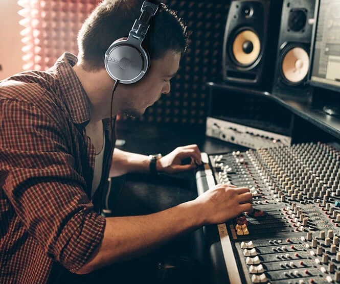 oneodio-pro30-kulak-ustu-kablolu-dj-kulakligi-asimetrik-e-ticaret-gorsel3