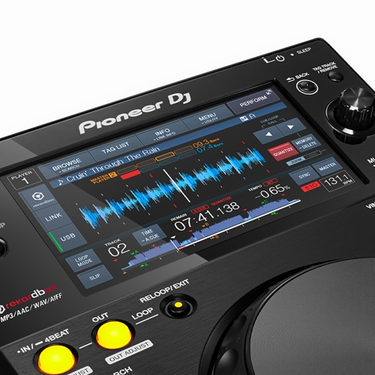 pioneer_dj_xdj_700_life_style_1