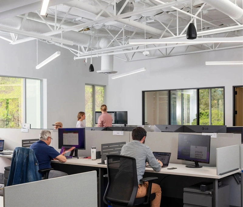 polk-audio-atrium-sat-300-tasinabilir-acik-hava-hoparlor-sistemi-asimetrik-e-ticaret-gorsel2