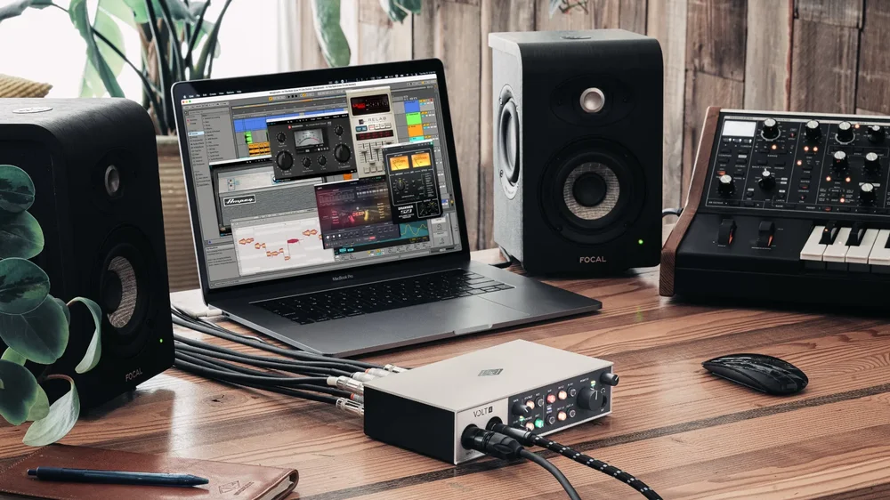 universal-audio-volt-4-usb-c-ses-karti-asimetrik-e-ticaret-gorsel1