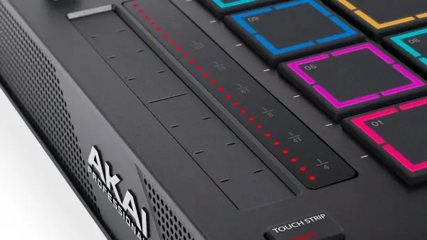 MPC LIVE 3 -Standalone Prodüksiyon Cihazı - 4