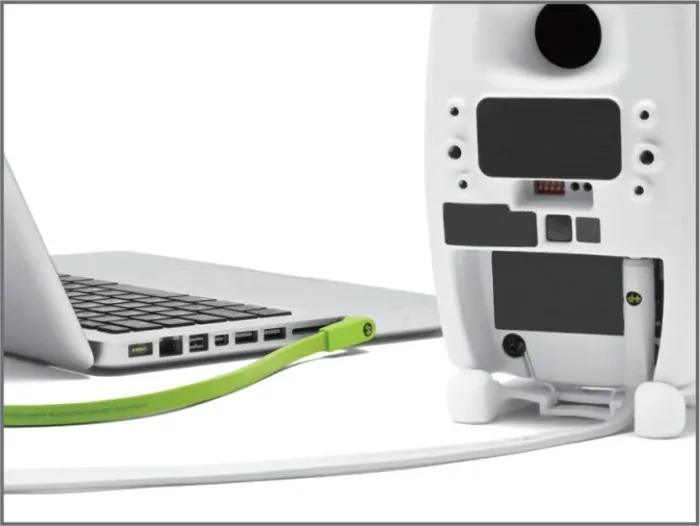 d+ MYR Class B - 1.5 mt 2x RCA - 3.5mm Mini Stereo Kablo - 5