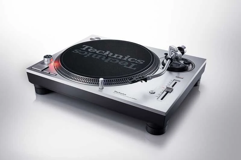 technics-sl-1200mk7-direct-drive-turntable-system-asimetrik-e-ticaret-gorsel3