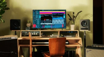 Fender Studio Pro - 3