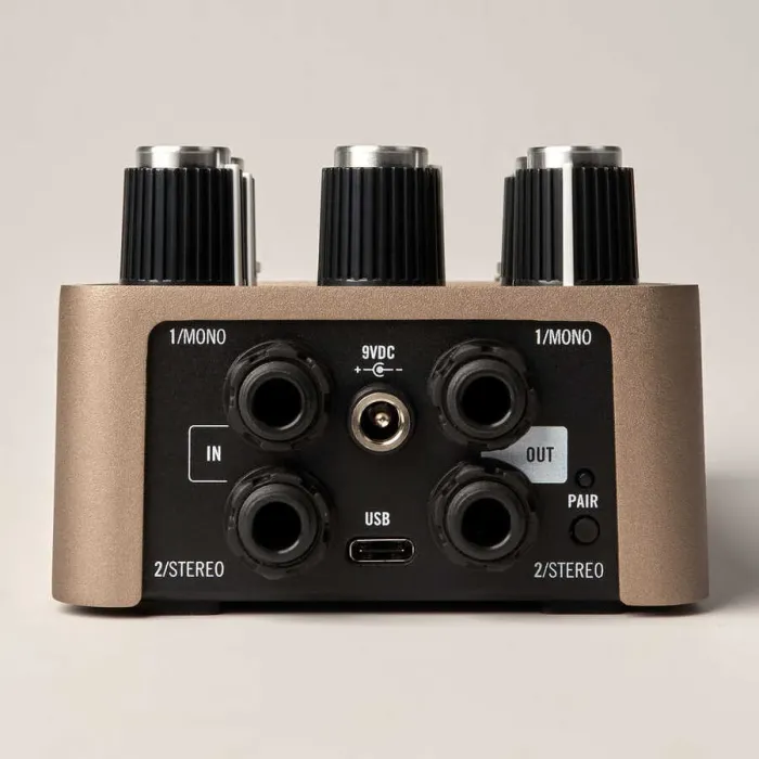 UAFX Golden Reverberator Pedal - 4