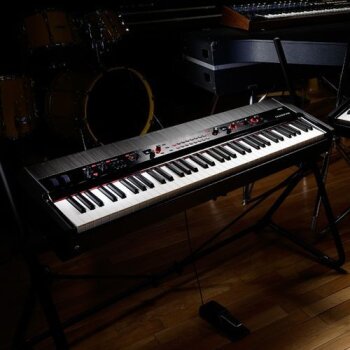 GRANDSTAGE-73 - KORG
