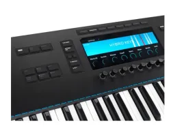 Komplete Kontrol S61 MK3 Midi Klavye - 4