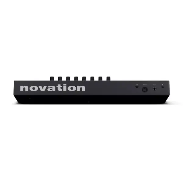 Launchkey 25 MK4 Midi Klavye - 3