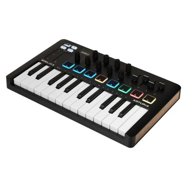 MiniLab 3 Black - 25 Tuş MIDI Klavye - 2