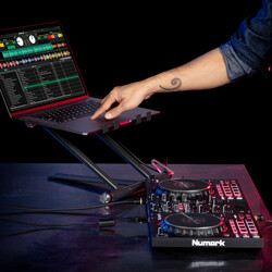 MixTrack Pro FX 2 Kanallı Serato DJ Controller - Thumbnail