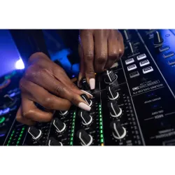 DJM A9 4 Kanallı DJ Mikser - 6