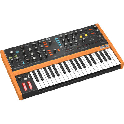 POLY D Analog Synthesizer