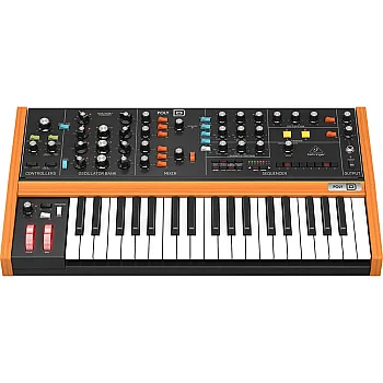POLY D Analog Synthesizer - 3