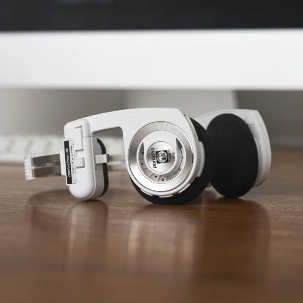 Porta Pro Wireless 2.0 | Arctic White - 6