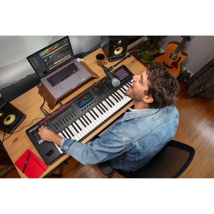 FANTOM-06 Workstation Performans Klavyesi - 6