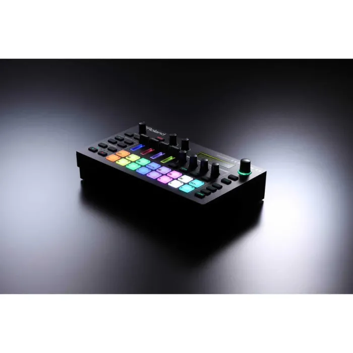 MC-101 Aira GROOVEBOX - 5