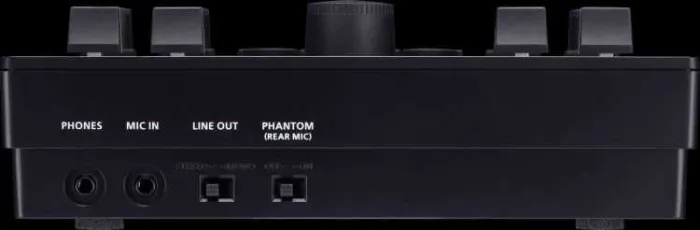 VT-4 AIRA VOICE TRANSFORMER - 4