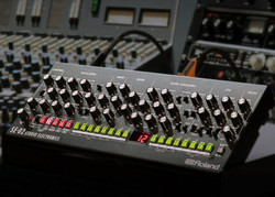 SE-02 Analog Synthesizer - Thumbnail