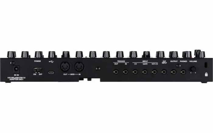 SE-02 Analog Synthesizer - 2