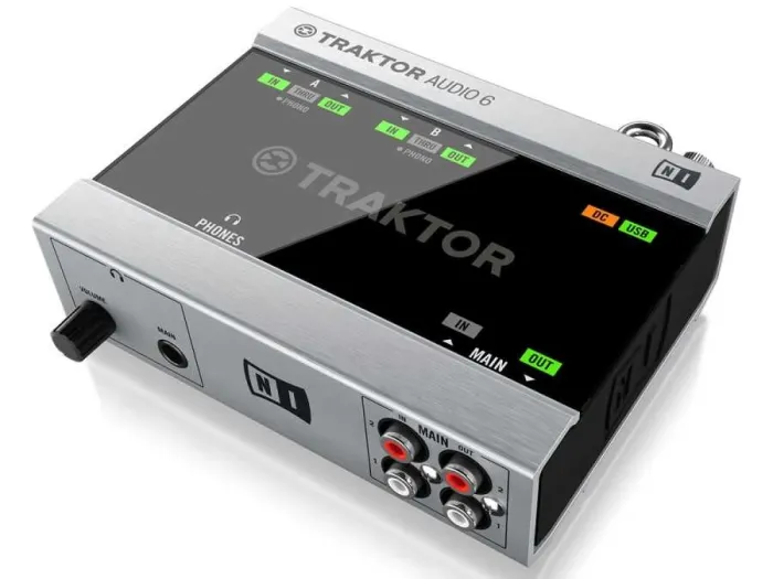 Traktor Scratch A6 usb ses kartı - 2