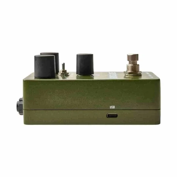 UAFX Brigade Chorus & Vibrato Pedal - 3