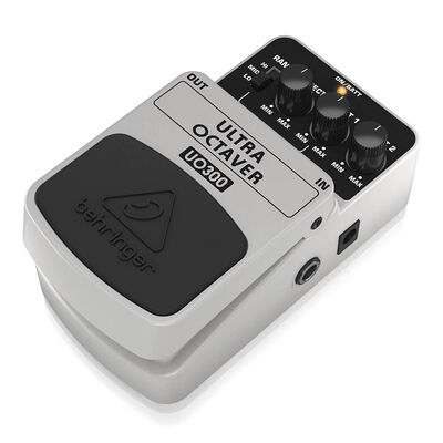 UO300 3-Mode Octaver Effects Pedal - 2