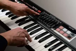 XPS-10 Expandable Synthesizer - 2